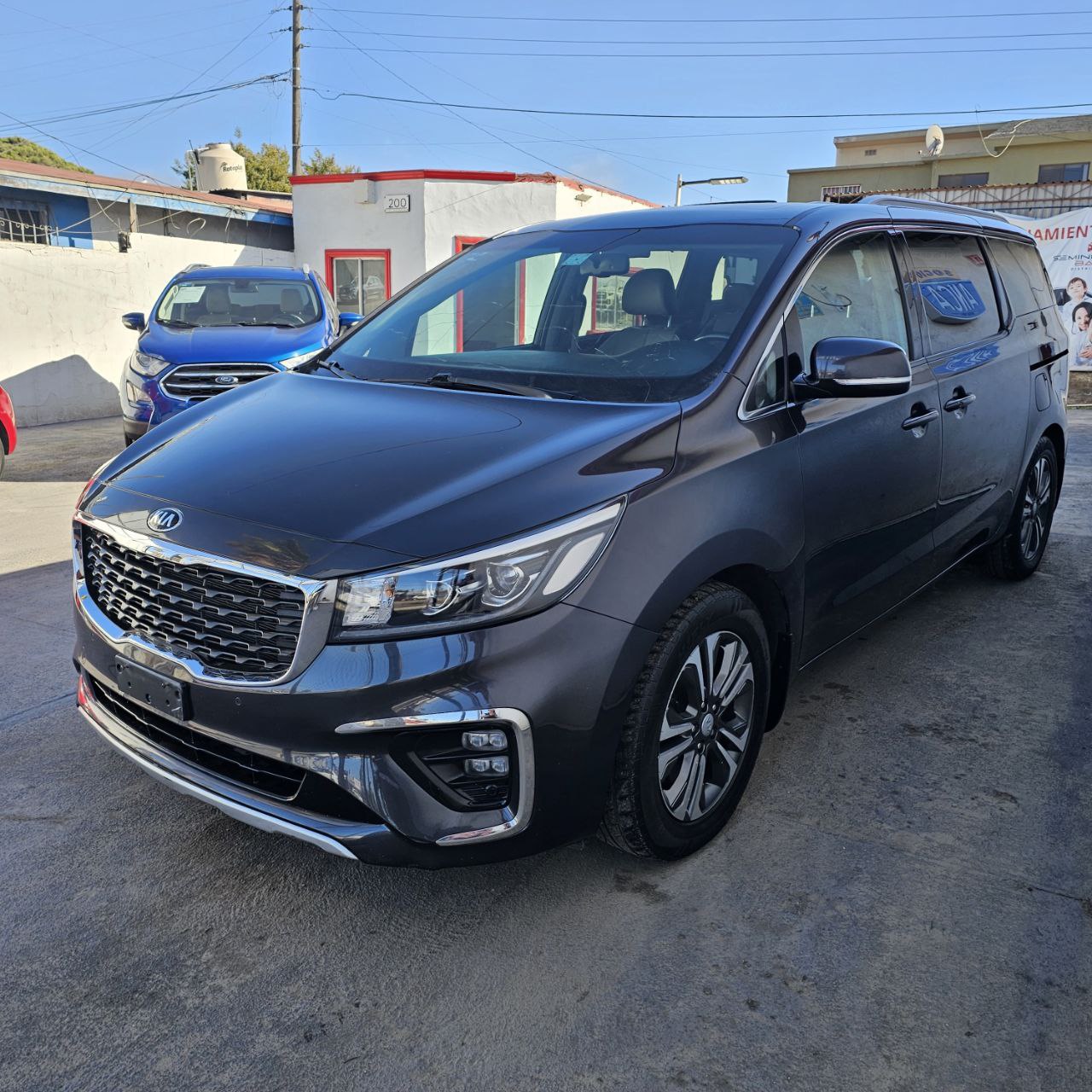 Kia Sedona SXL 2019 en Ensenada - Imagen 1