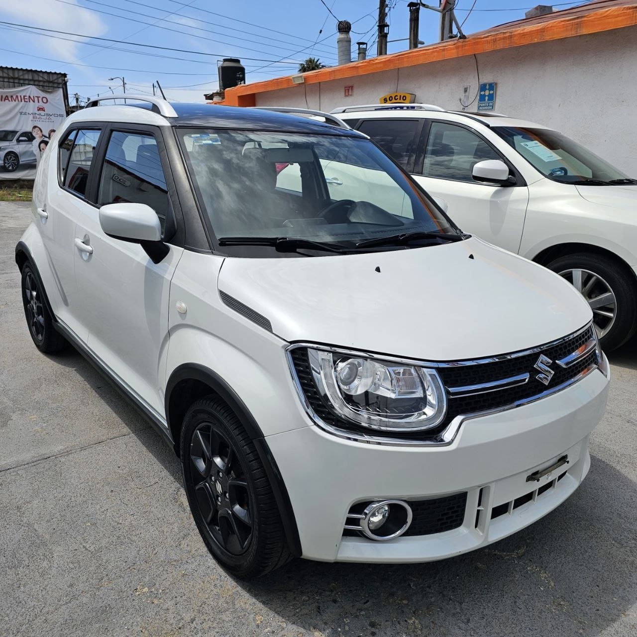 Suzuki Ignis GLX 2019 en Ensenada miniatura 2