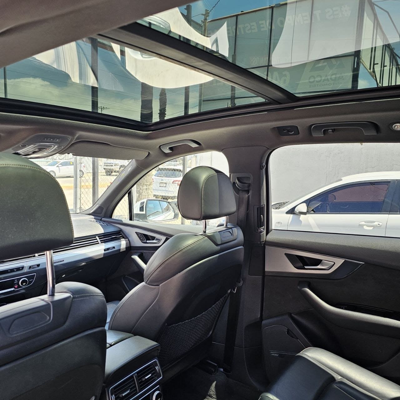 Audi Q7 S line 7 Pasajeros 2018 en Ensenada miniatura 8